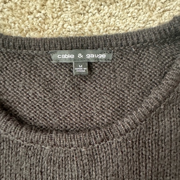 Soft Fuzzy Sweater Size Medium - Picture 4 of 7